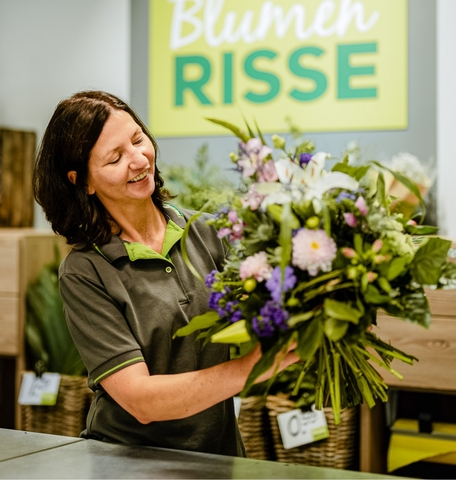 Blumen-Risse, Karriere, Blumenstrauss