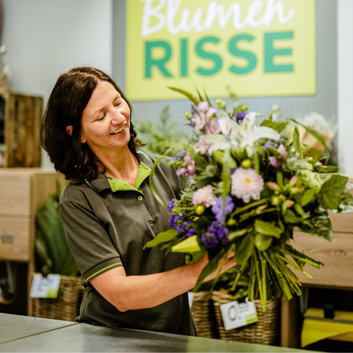 Blumen-Risse, Karriere, Blumenstrauss