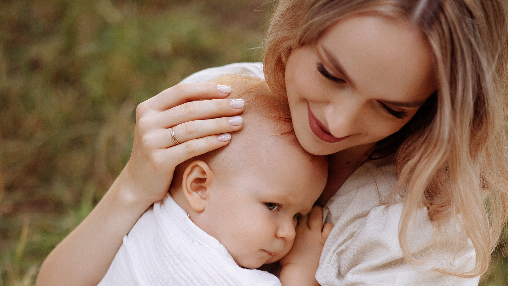 Blumen Risse, Saison, Geburt und Taufe, Mutter, Baby, Sitzen, Geborgenheit, Liebe, Zuneigung