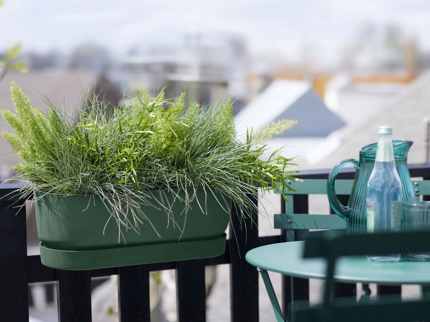 Blumen Risse, Sortiment, Pflanzen, Uebertoepfe, Pflanzgefaesse, Balkonkasten, Balkon, Skyline