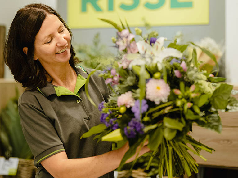 Blumen Risse, Floristik, Saisonal & Handgebunden