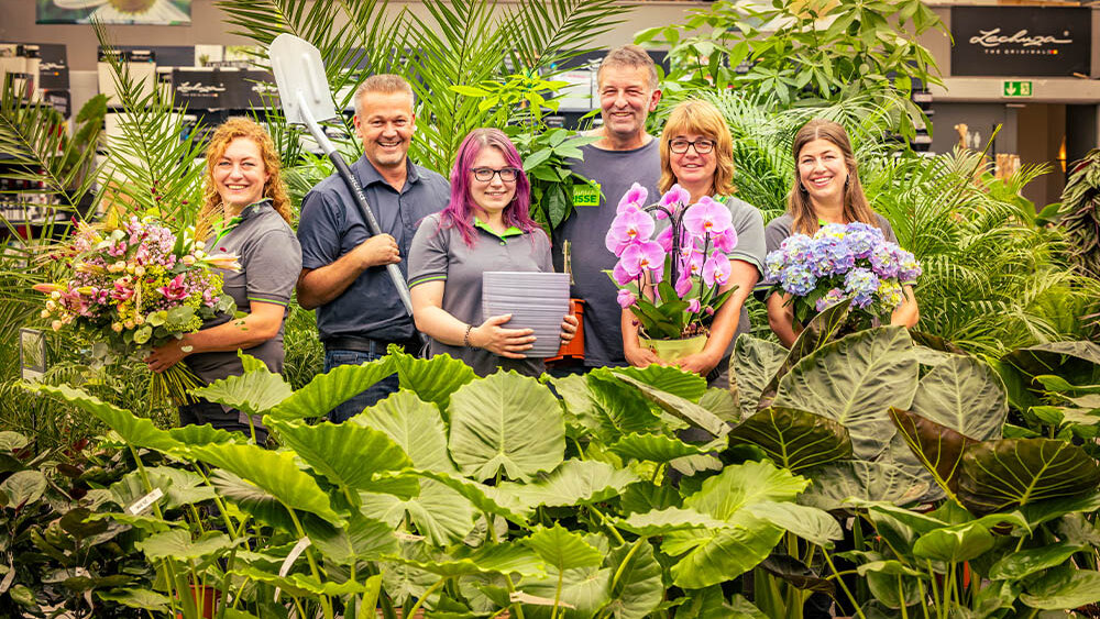 Blumen-Risse, Karriere, Gruen, Grau, Blau, Rot, Rosa, Florist, Gaertner, Abteilungsleiter, Kaufmaennischer, Mitarbeiter, Arbeiten-bei-blumen-Risse